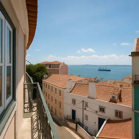 Portas Do Teatro Apartments-3